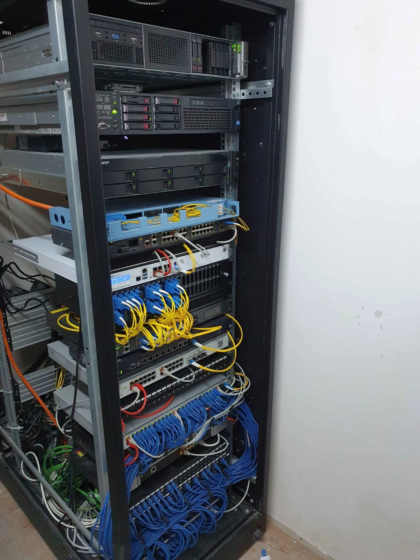 Network & Fiber